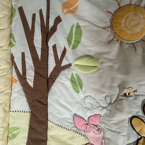 Vintage Winnie the Pooh crib blanket - Picture 6 of 6